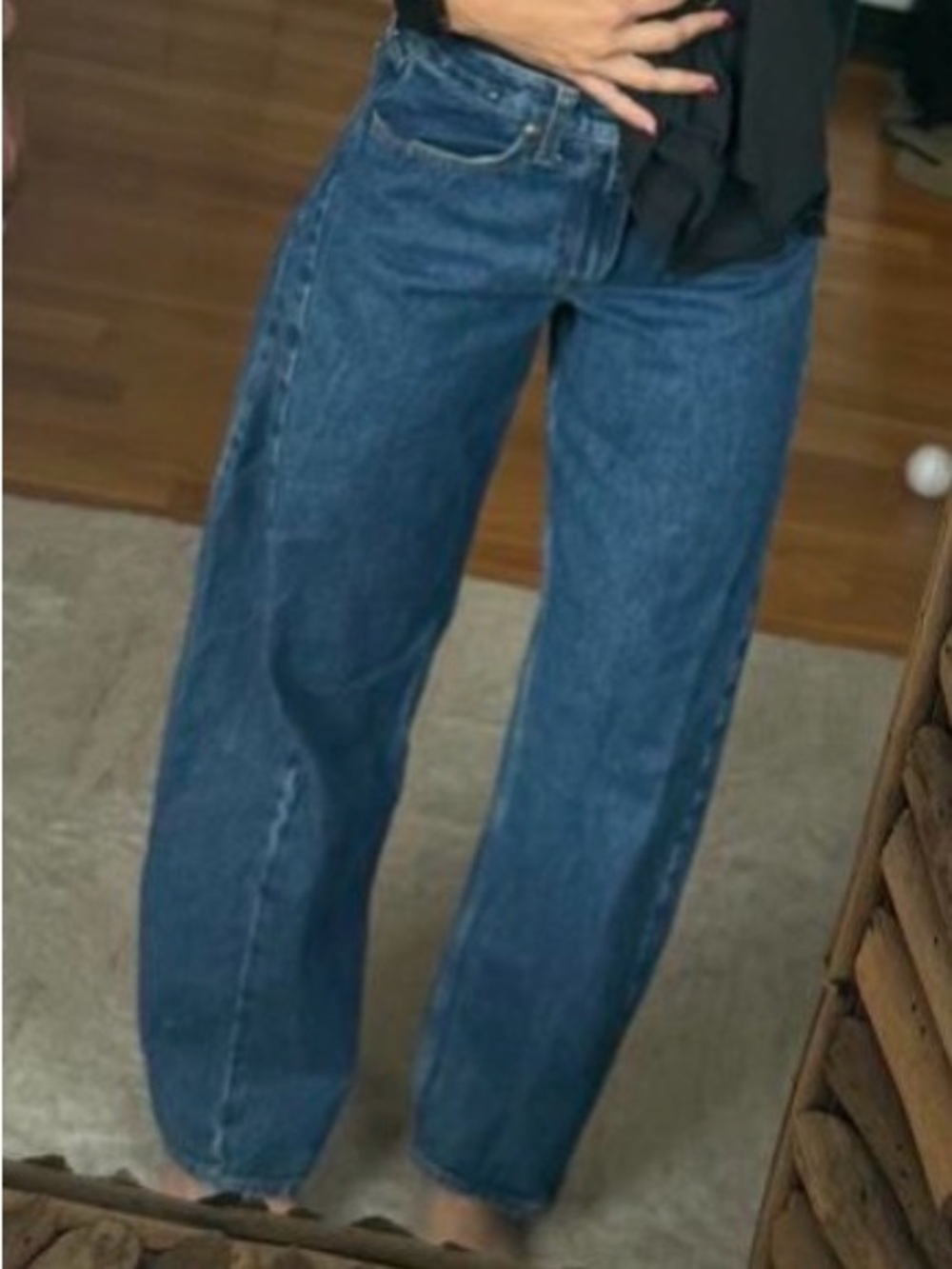 Abercrombie & Fitch Mid-Rise Barrel Leg Jeans